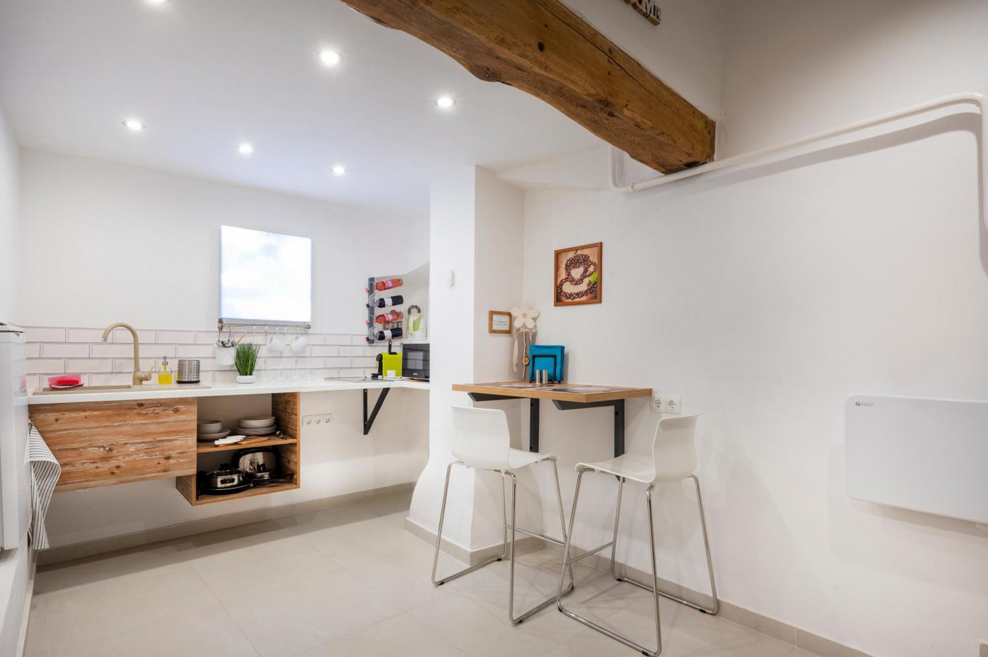 Modern Medival Apartment คือแซก ภายนอก รูปภาพ