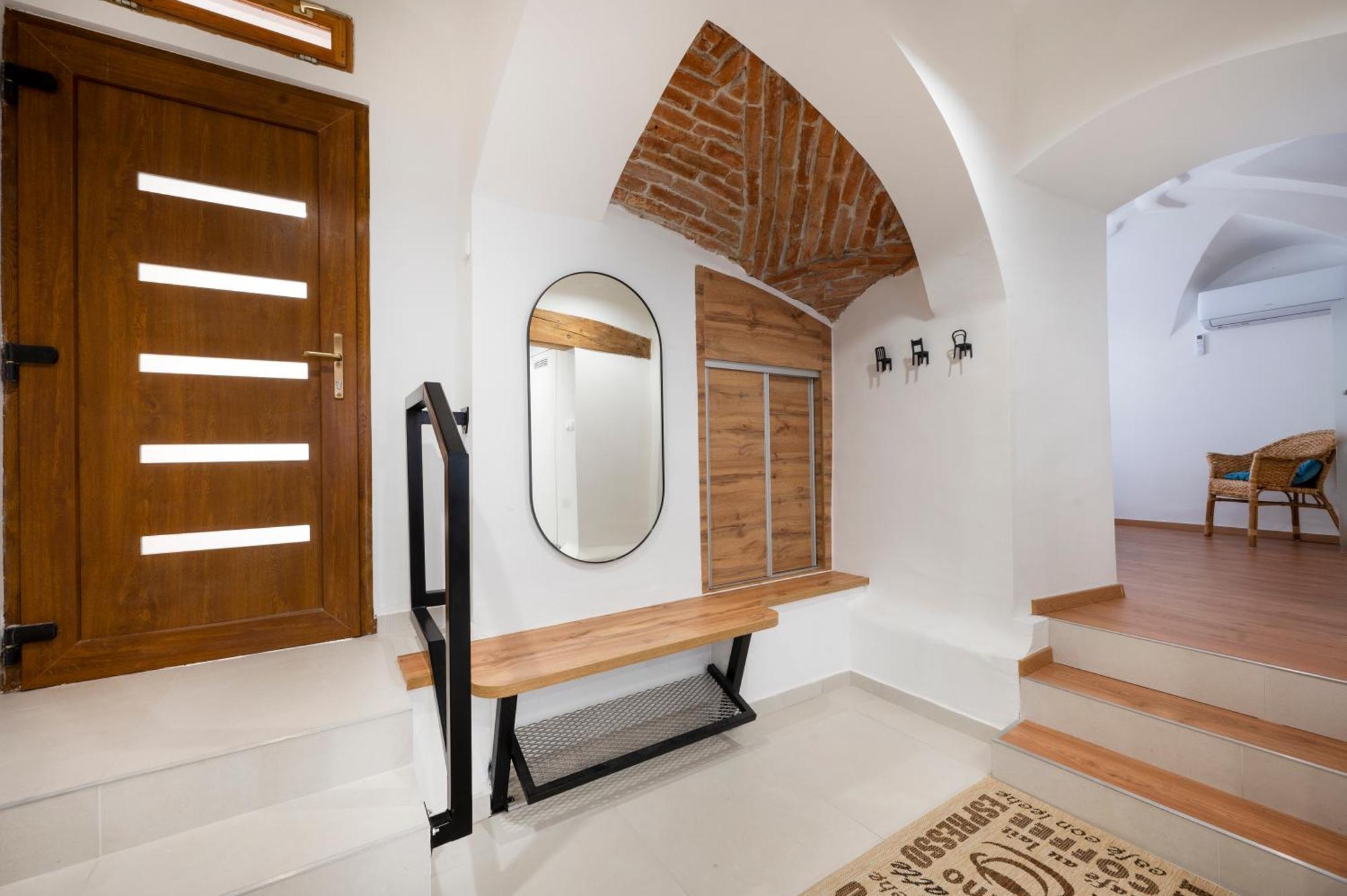 Modern Medival Apartment คือแซก ภายนอก รูปภาพ